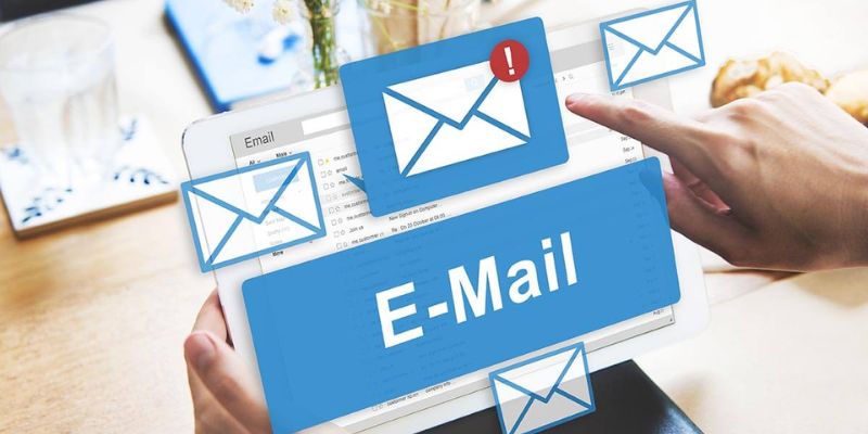 Cách thức liên hệ thông qua email chuyên nghiệp và tiện ích